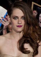 Kristen Stewart bei der Premiere des Films Breaking Dawn – Bis(s) zum Ende der Nacht – Teil 2 im November 2012