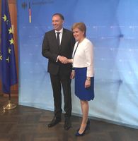 Niels Annen und Nicola Sturgeon (2018)