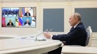 Wladimir Putin nahm per Online-Schalte an der Plenarsitzung des ersten Eurasischen Wirtschaftsforums in Bischkek teil (2022)