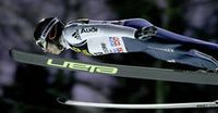 Simon Ammann könnte als erster Schweizer Tourneesieger Geschichte schreiben. Bild: 57. Internationale Jack Wolfskin Vierschanzentournee