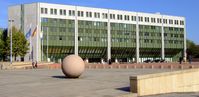 Bundesumweltministerium: Eingangsbereich zum Hauptsitz in Bonn (2006)