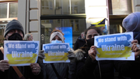 Ukraine-Unterstützer, Rosenmontagsdemo in Köln 28.02.2022 Bild: Felicitas Rabe