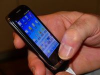 Smartphone: Apps sind ein unaufhaltsamer Trend. Bild: pixelio.de, U. Mulder