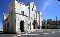 Zur Ehre der Gebeine: Bari errichtet für die gestohlenen Gebeine von St. Nikolaus eine eigene Kirche mit den Ausmaßen einer Kathedrale. Quelle: ZDF und Martin Papirowski