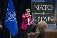 Oana Lungescu Bild: NATO North Atlantic Treaty Organization, on Flickr CC BY-SA 2.0