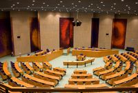 Der Plenarsaal der Tweede Kamer in Den Haag (Königreich Niederlande)