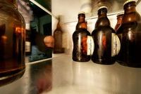 Bier: Alkohol beeinflusst Risiko von Schlaganfall. Bild: pixelio.de/Wandersmann