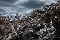 Am Ende des Lebenszyklus sollen Textilien, Kunststoff-Bauteile usw. auf Mülldeponien möglichst schnell und ohne gefährliche Rückstände verrotten.
Quelle: ©lassedesignen - Fotolia.com (idw)