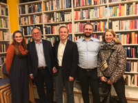 Jaqueline Hüls, Marcel Schmidt, Pascal Schmidt, Marvin Schmidt, Dr. Susanna Swoboda (v.l.n.r.)