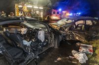 Verkehrsunfall A57 Sonsbeck Bild: Feuerwehr