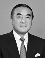 Nakasone Yasuhiro (1982)