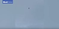 Bild: Screenshot Youtube Video "'UFO' the 'size of a car' is spotted by Dad in Cheshire"