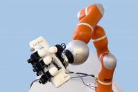 Roboterarm: Drei Gelenke und vier Finger sind blitzschnell. Bild: epfl.ch