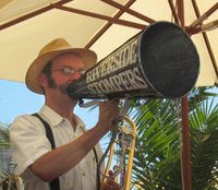 Flüstertüte oder Megaphone (Symbolbild)