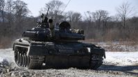 Ein russischer Panzer des Typs T-80BW Bild: Witali Ankow / Sputnik