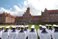 Kadetten angetreten zur Vereidigung an der Marineschule Mürwik