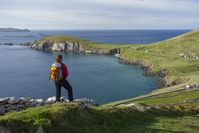 Wanderer auf der Dingle Halbinsel im Westen Irlands haben vom Slea Head einen hervorragenden Blick auf die Küste des County Kerry.  Bild: Gareth McCormack/garethmccormack Fotograf: Gareth McCormack