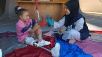 Malak, 9 Jahre, Bild: Handicap International e.V. Fotograf: Khalil Nateel / HI