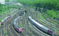 Gleisvorfeld des Hauptbahnhofs mit Ãberwerfungsbauwerken