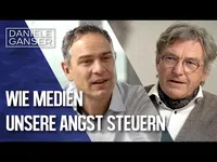 Bild: SS Video: "Dr. Daniele Ganser im Gespräch: Wie Medien unsere Angst steuern (Christoph Pfluger 23.2.22)" (https://youtu.be/nwcxQnL8ABw) / Eigenes Werk