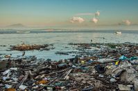 Müllmassen in der Guanabara-Bucht in Rio de Janeiro.  Bild: One Earth - One Ocean Fotograf: One Earth - One Ocean