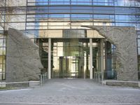 Eingang zur Generalverwaltung des Max-Planck-Instituts