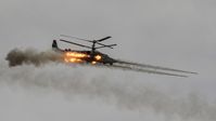 Ein Ka-52-Kampfhubschrauber feuert seine Raketen ab. Bild: Gettyimages.ru / SOPA Images