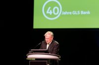 Der ehemalige Bundespräsident Horst Köhler hielt auf der 40-Jahr-Feier der GLS Bank die Rede "Banking at its best". Bild: "obs/GLS Bank/Stephan Münnich"