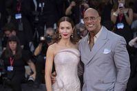 Emily Blunt und Dwayne Johnson (2025) Bild: LEONINE Studios Fotograf: Luigi de Pompeis