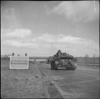 Feindliche Panzer rollen über die Autobahnen nach Deutschland (Symbolbild), Archivbild