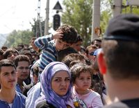 Flüchtlingsströme am Grenzübergang Gevgelija, Mazedonien, 24. August 2015
