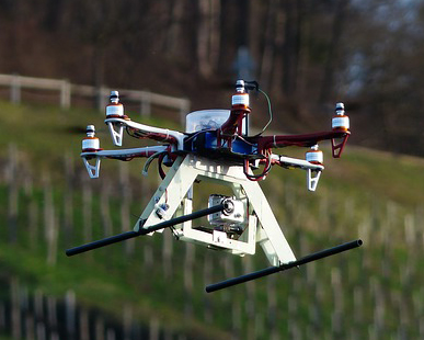 „Drohne“ mit Kamera