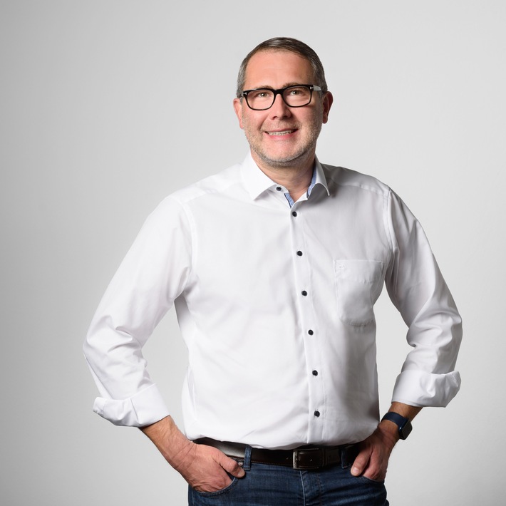 Oliver Hellmold, CEO von notebooksbilliger.de (2021) Bild:     notebooksbilliger.de